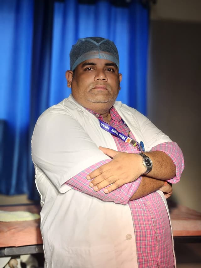 Dr. Sujit Kumar